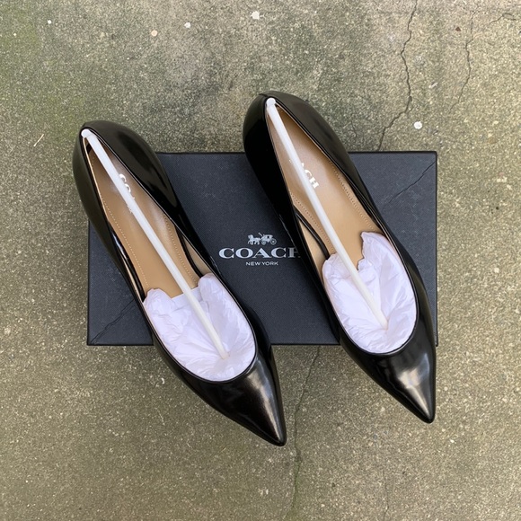 NIB - Coach Kitten Pumps - Picture 2 of 11
